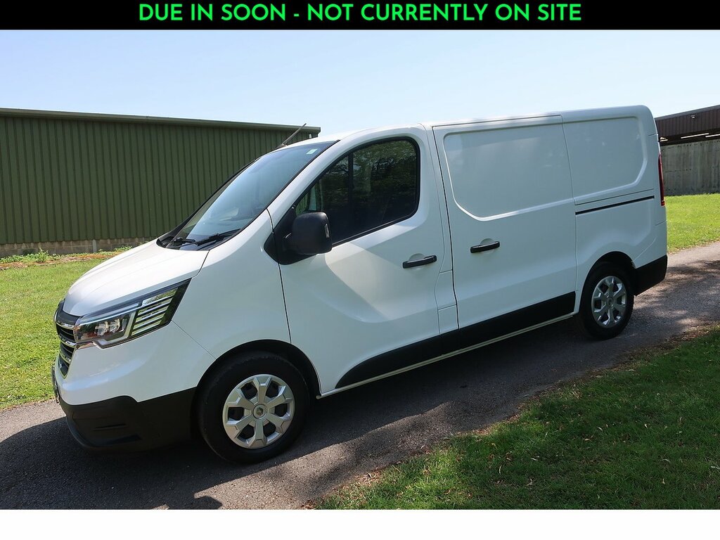 Renault Trafic 2.0 Dci Blue Sl28 Business Panel Van E White