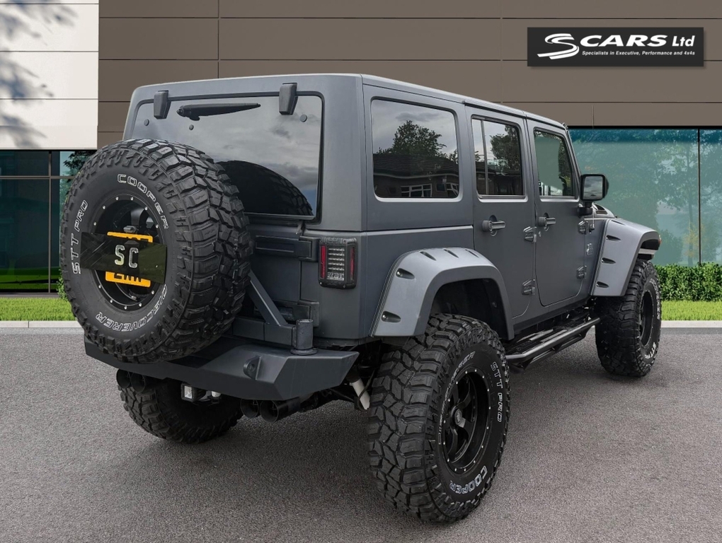 Jeep Wrangler 3.6 V6 Overland Black #4