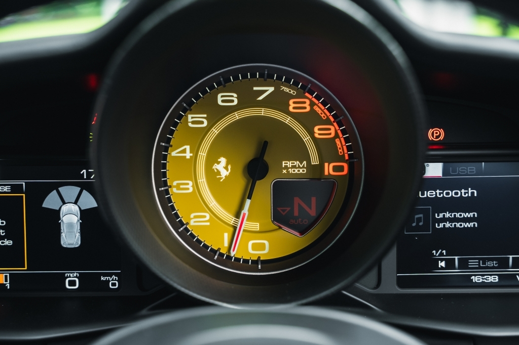 Ferrari 488 Black #84