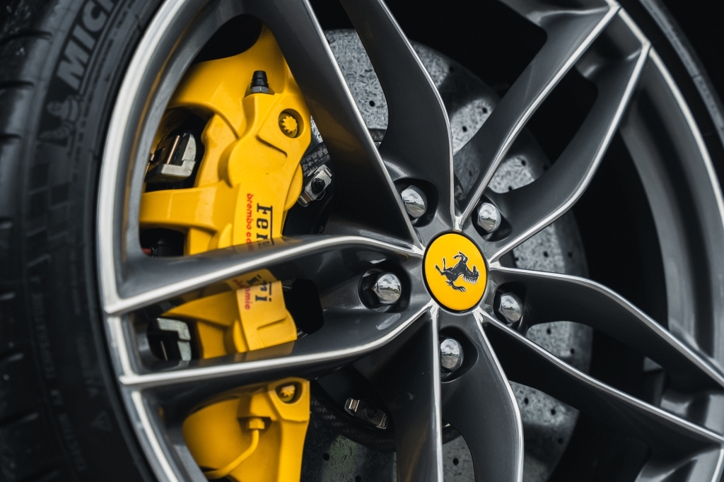 Ferrari 488 Black #44