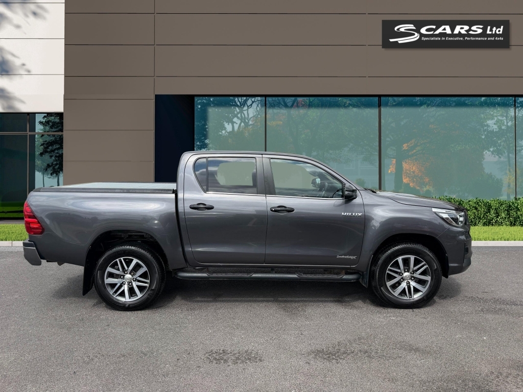 Toyota HILUX 2.4 Invincible X TK06COW Grey #2