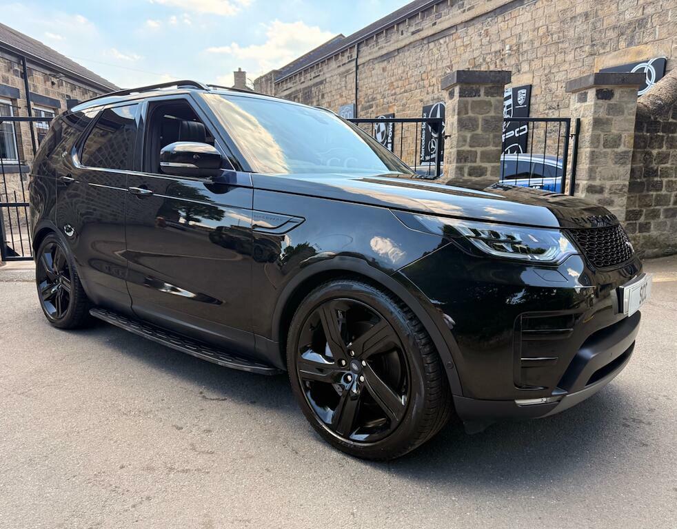 Land Rover Discovery Hse Luxury Black #2