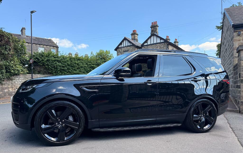 Land Rover Discovery Hse Luxury Black #5