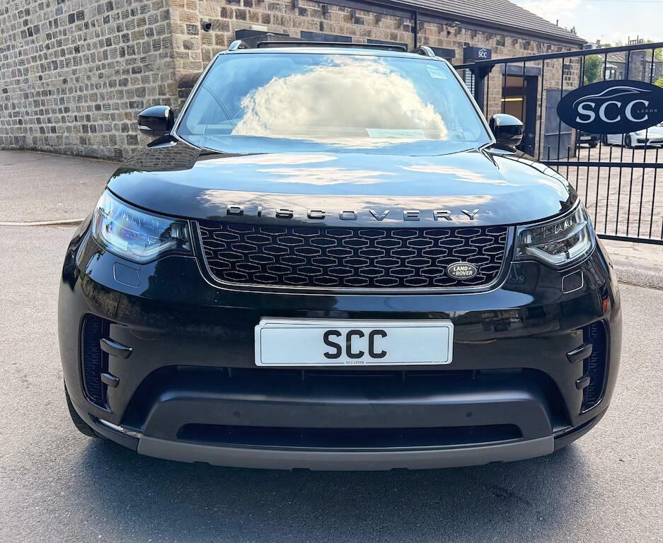 Land Rover Discovery Hse Luxury Black #3