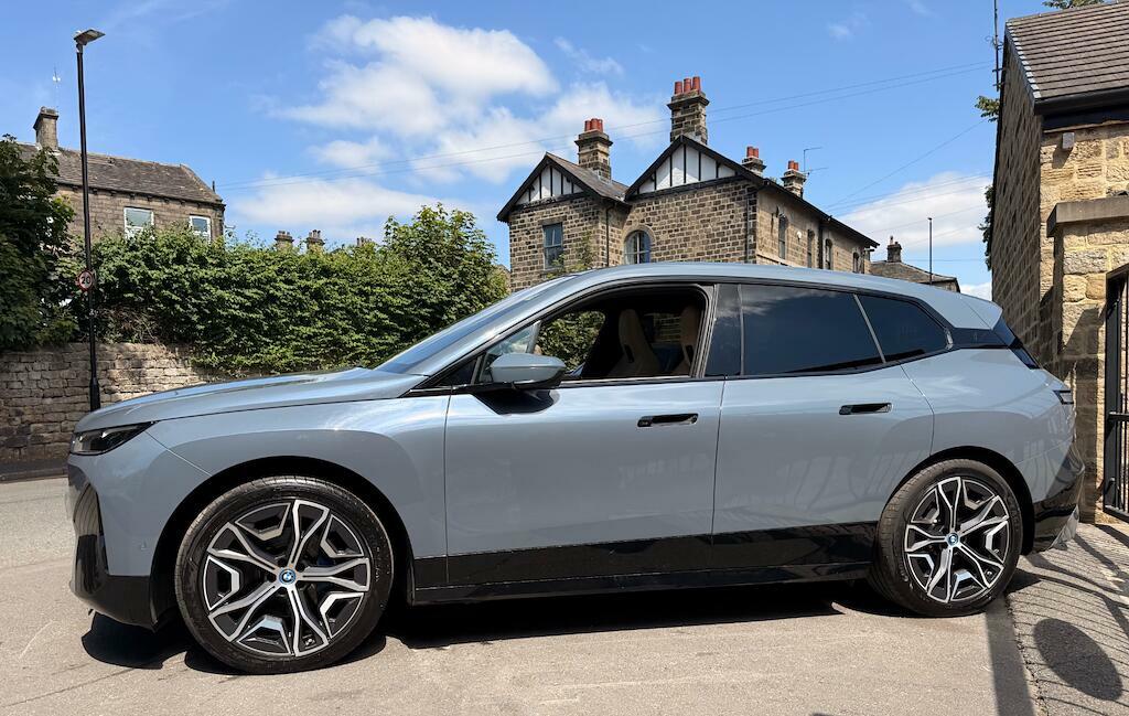 BMW iX Suv Grey #6