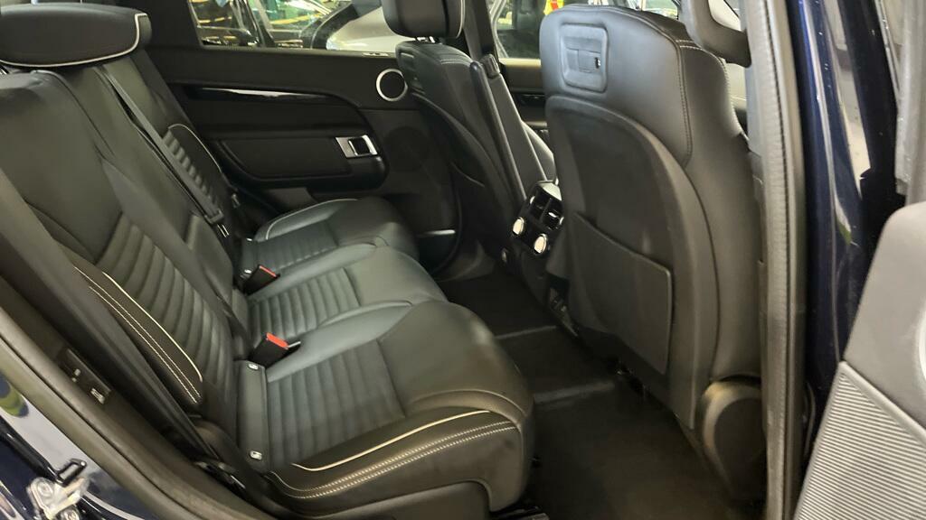 Land Rover Discovery Discovery R-dynamic Se D Mhev White #13
