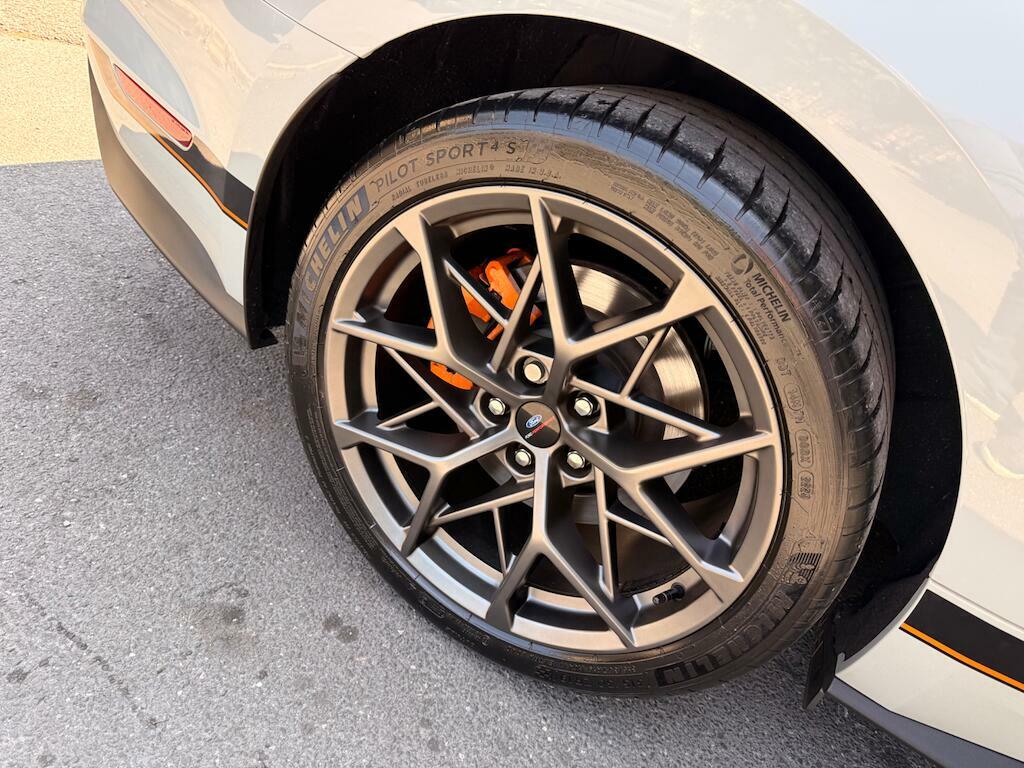 Ford Mustang Coupe Orange #18