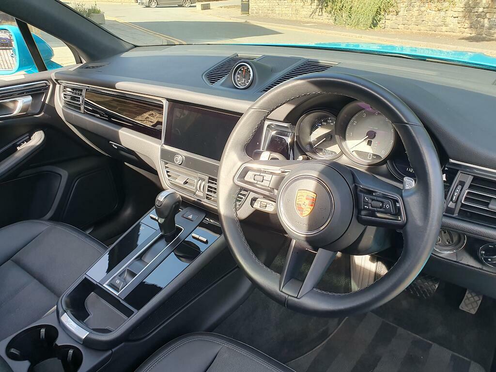 Porsche Macan Gts Pdk Estate Red #34
