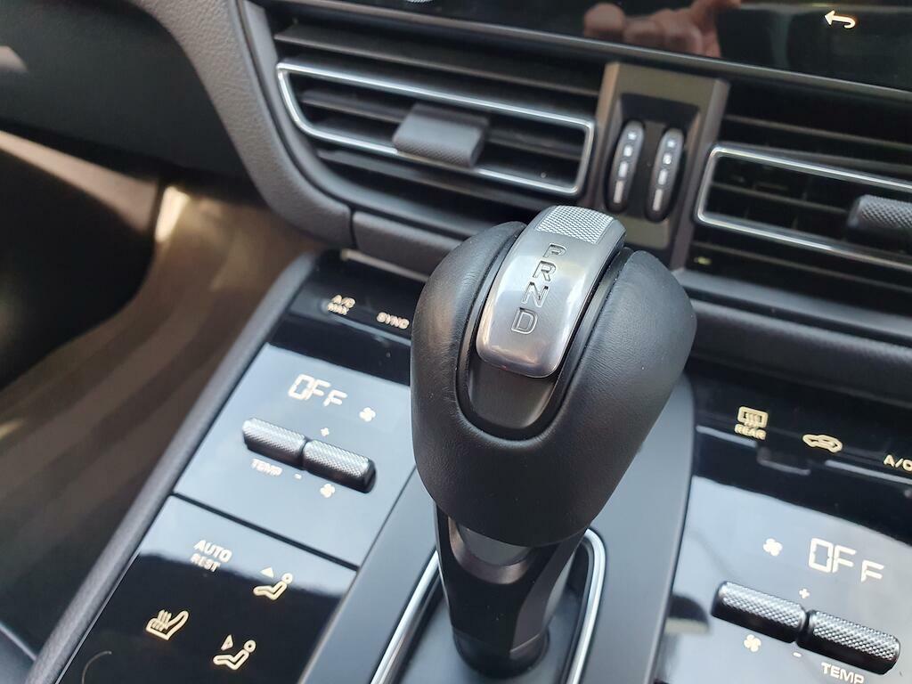 Porsche Macan Gts Pdk Estate Red #48