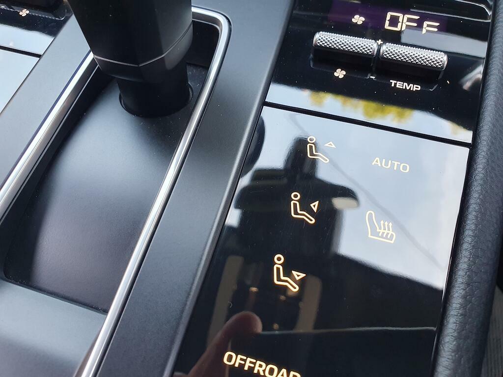 Porsche Macan Gts Pdk Estate Red #47