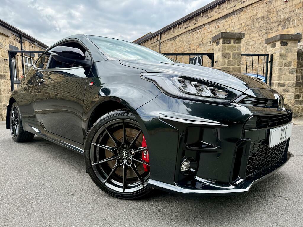 Toyota Yaris Gr Circuit Black