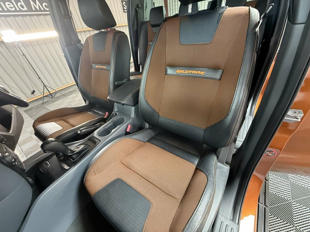 Ford Ranger 3.2L Wildtrak YM18EKF Orange #4