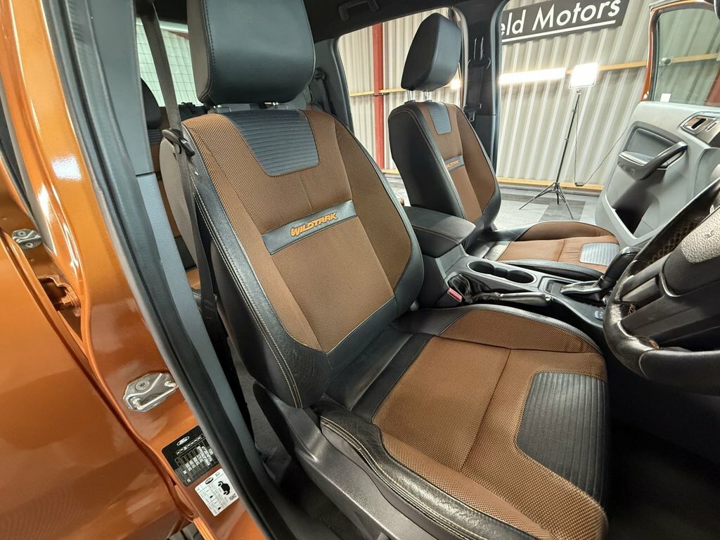 Ford Ranger 3.2L Wildtrak YM18EKF Orange #3