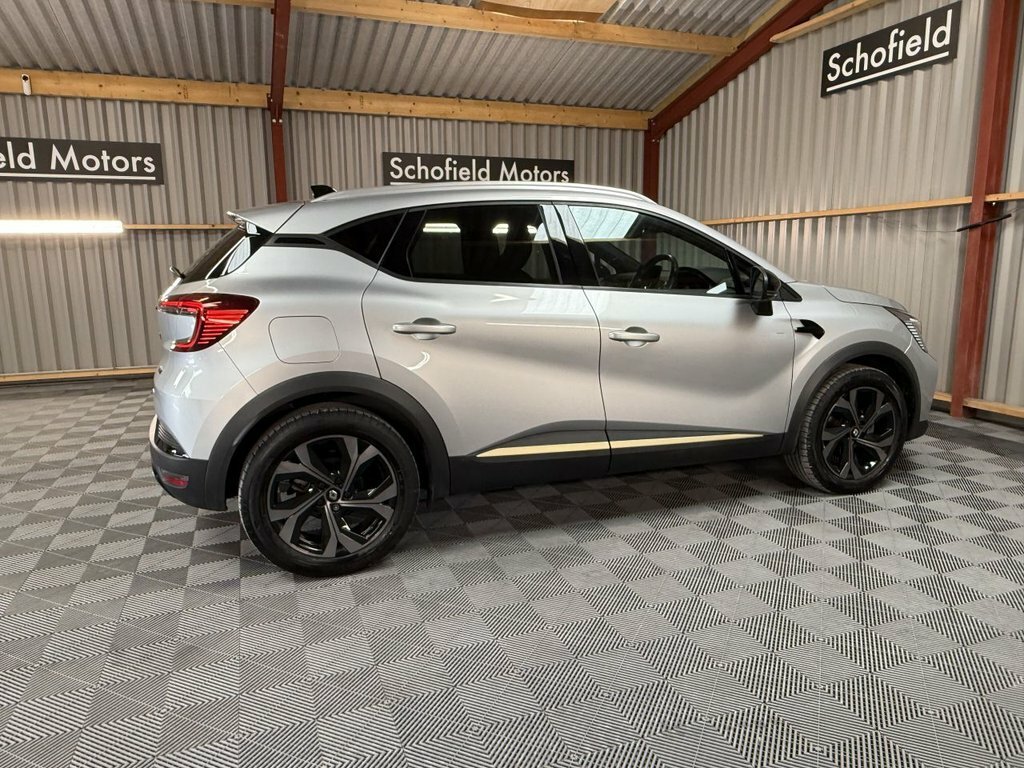 Renault Captur 1.6L E-tech Engineered Grey #5