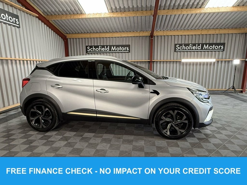 Renault Captur 1.6L E-tech Engineered Grey #4
