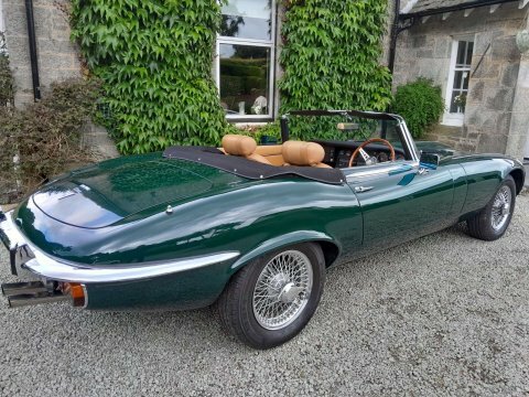 Jaguar E-Type V12 Roadster Green #4