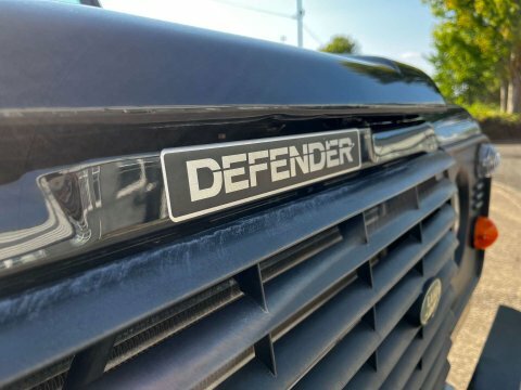 Land Rover 110 V8 Sw P Black #2
