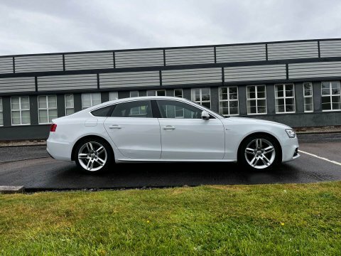 Audi A5 2.0 Tdi Ultra Sport 188 Bhp Blue #5