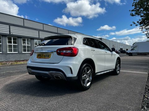 Mercedes-Benz GLA Class 2.1 Gla 200 White #6