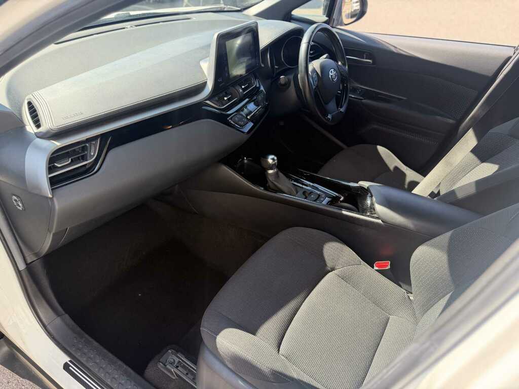 Toyota C-Hr Dynamic Hev Cvt SY69XPC #6