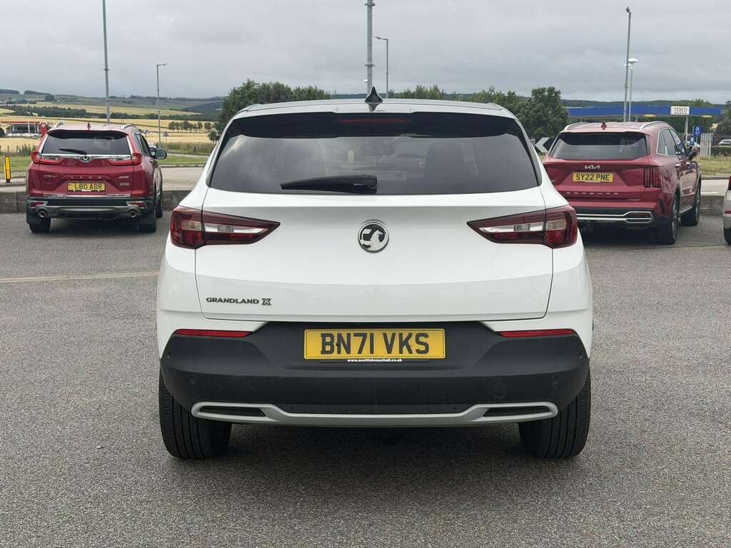 Vauxhall Grandland X X Sri Nav Turbo A White #5