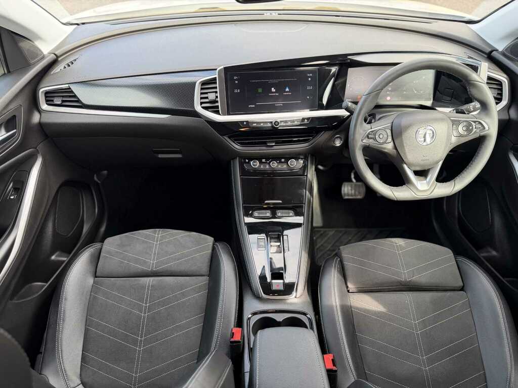 Vauxhall Grandland 1.2 Turbo Ultimate Black #13