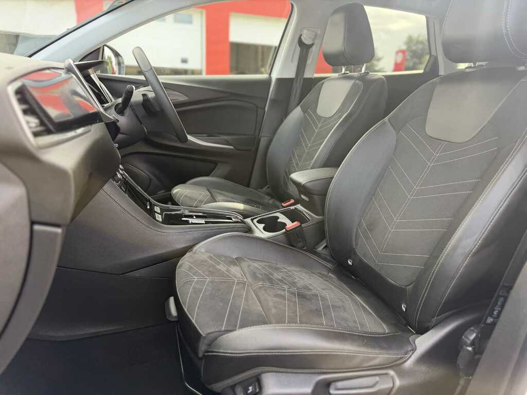 Vauxhall Grandland 1.2 Turbo 130Ps Ultimate Au #4