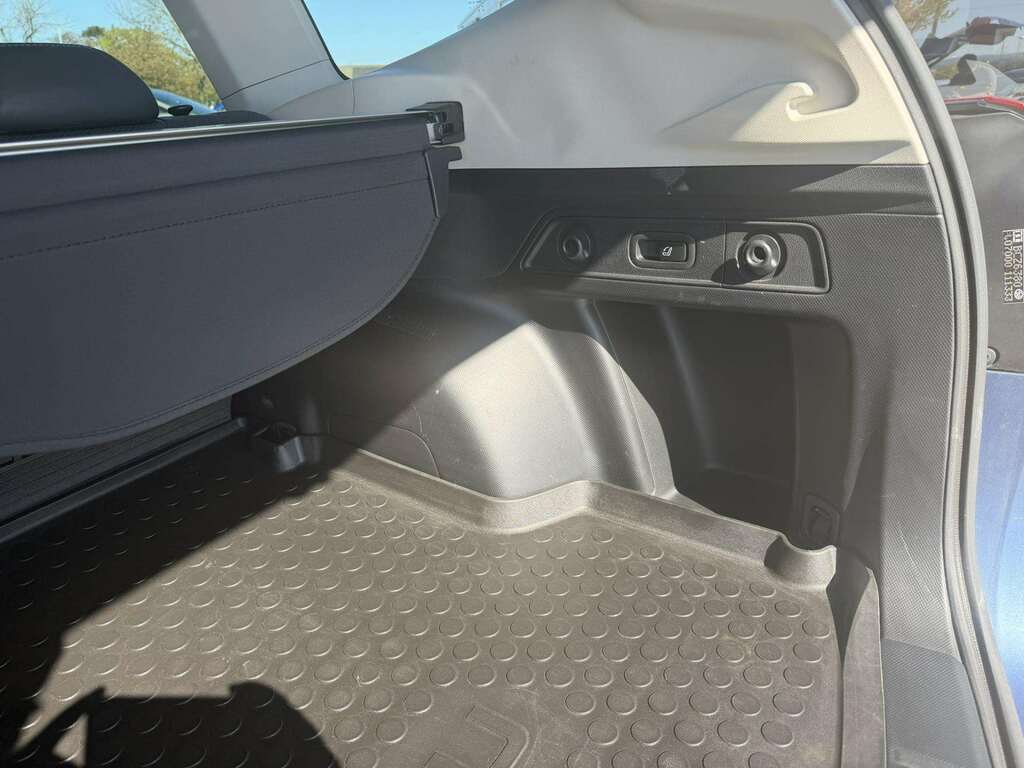 Subaru Forester Black #9