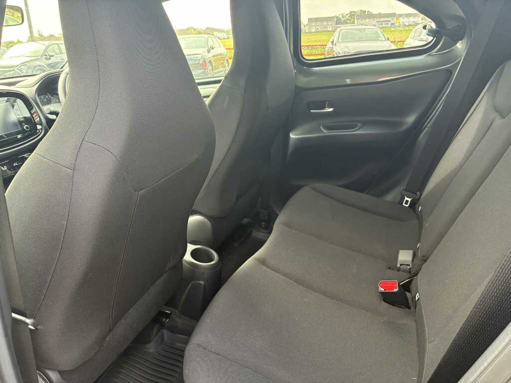 Toyota Aygo X X Edge Vvt-i #6