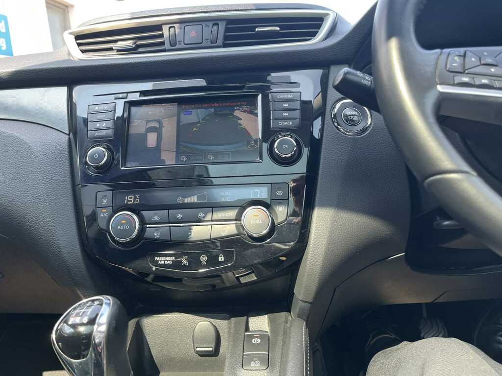 Nissan Qashqai Tekna Dig-t SY19KZB #5