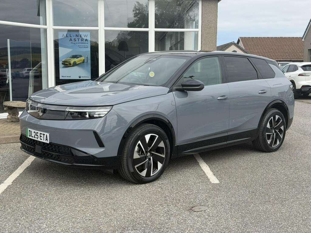 Vauxhall Grandland Gs Ev 213Ps  #3