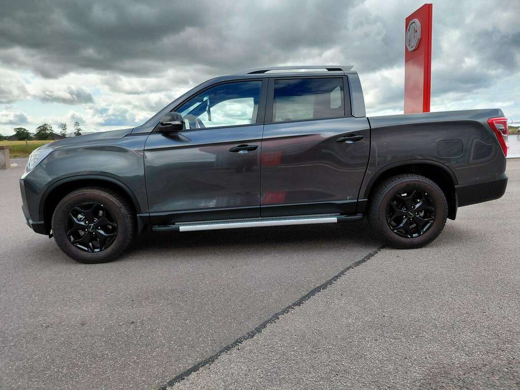 SsangYong Musso Saracen Auto  #6