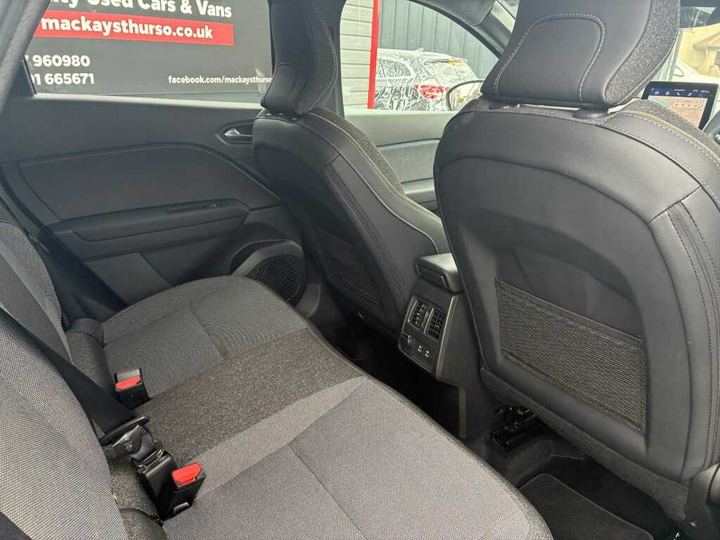 Renault Symbioz New Symbioz Techno Esprit Alpine 1.8 E-tech 160 St Red #9