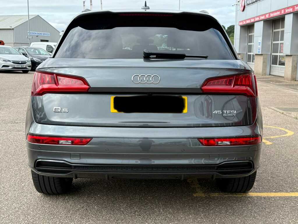 Audi Q5 S Ln Blk Ed 45 Tfsi Quat Sa #6