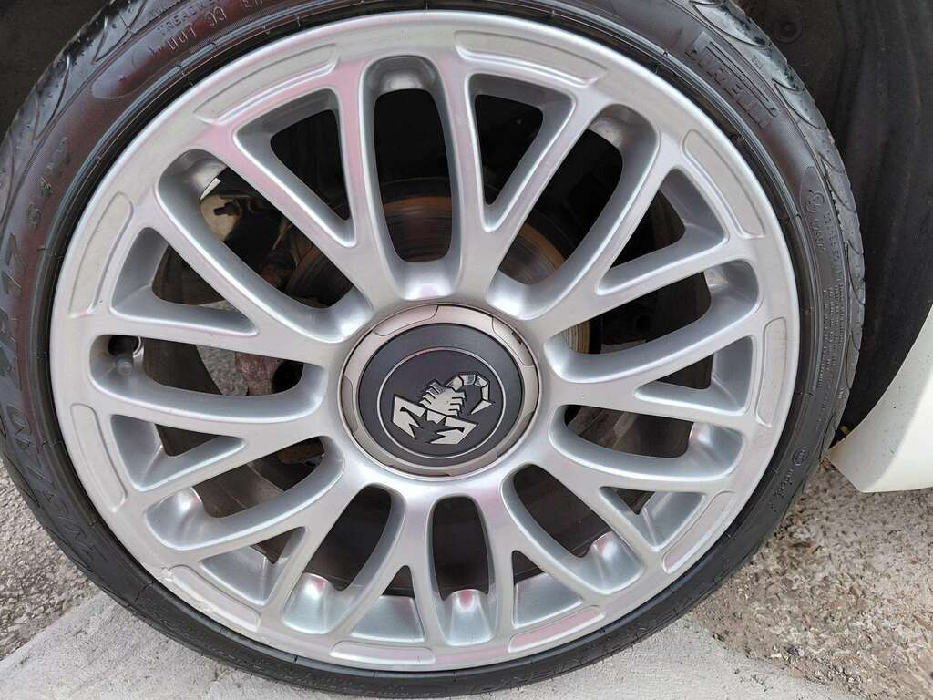 Abarth 595 1.4 T-jet 180 Competizione Red #19