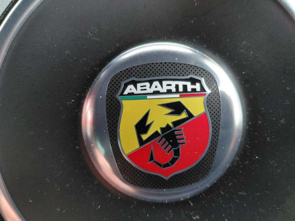 Abarth 595 1.4 T-jet 180 Competizione Red #29