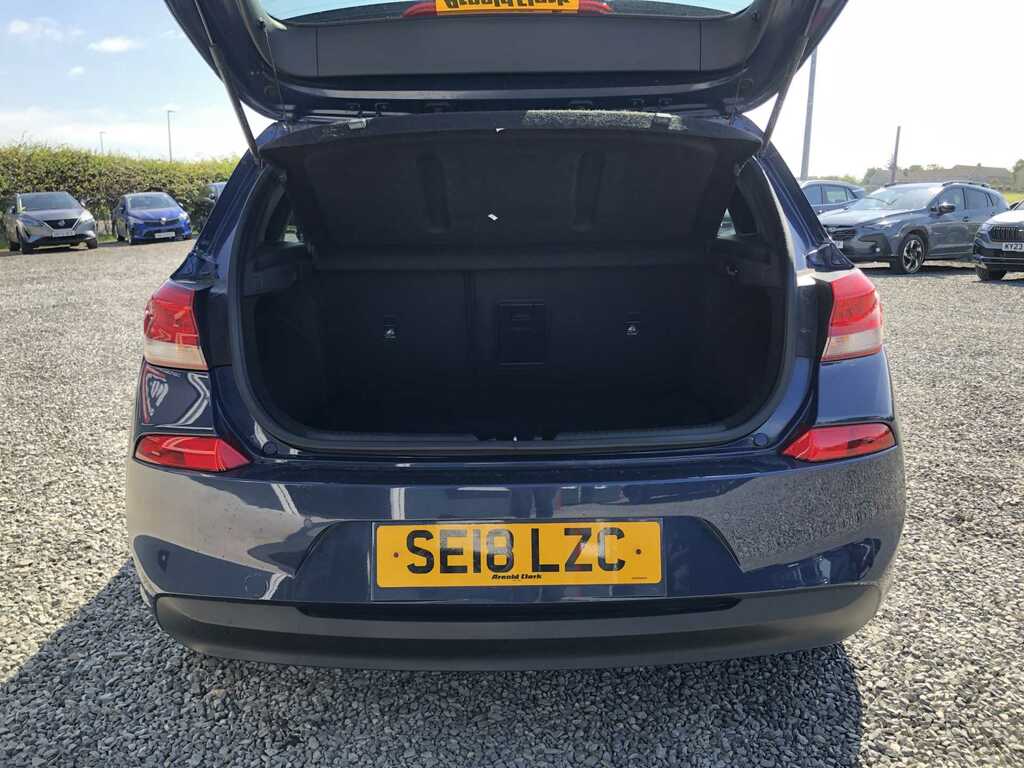 Hyundai I30 Se Blue #23