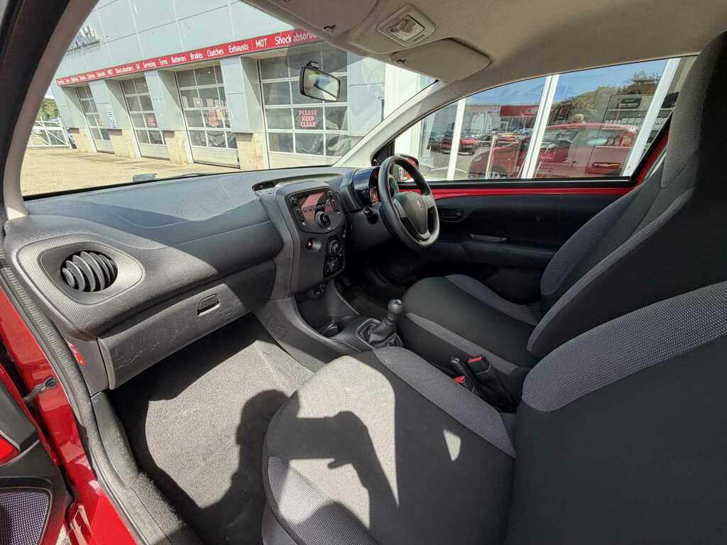 Peugeot 108 1.0 Active Purple #12