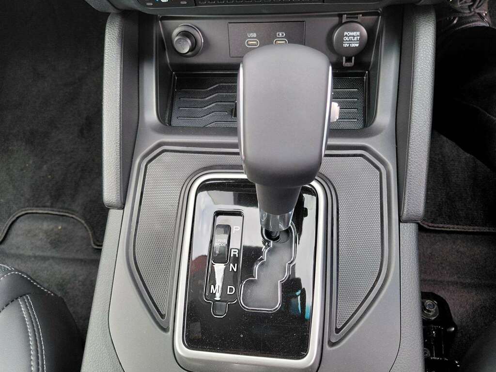 SsangYong Musso Saracen Auto #27