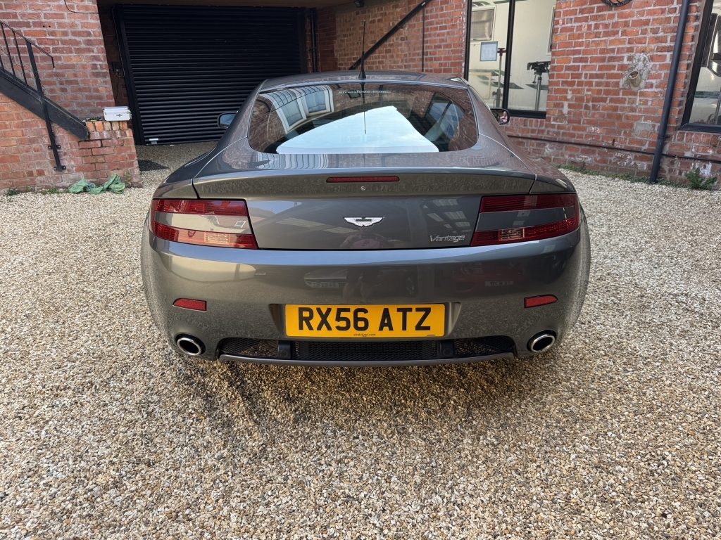 Aston Martin Vantage 2dr Black #15