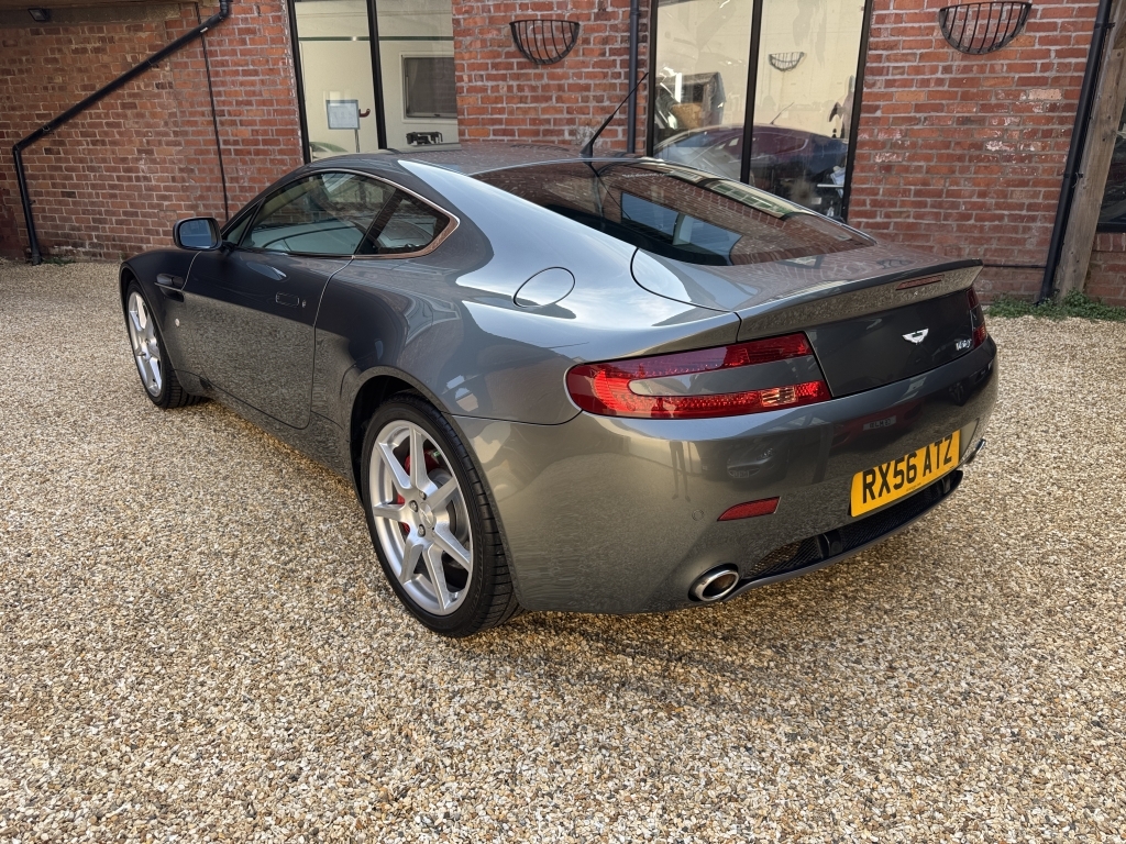 Aston Martin Vantage 2dr Black #14