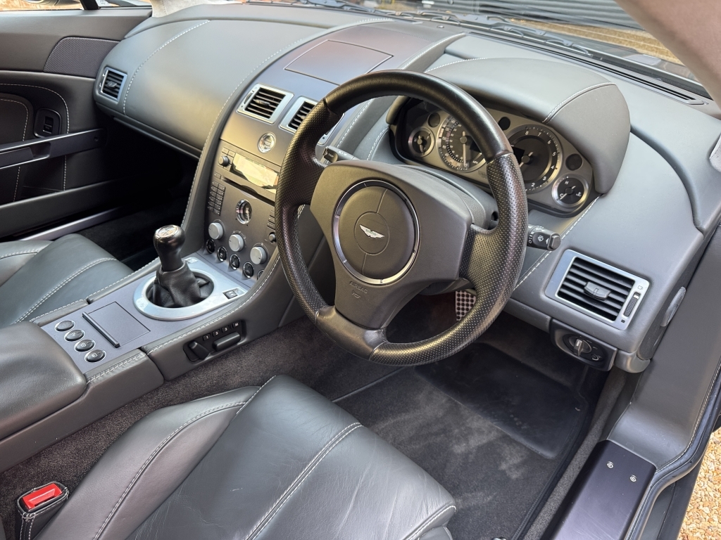 Aston Martin Vantage 2dr Black #13