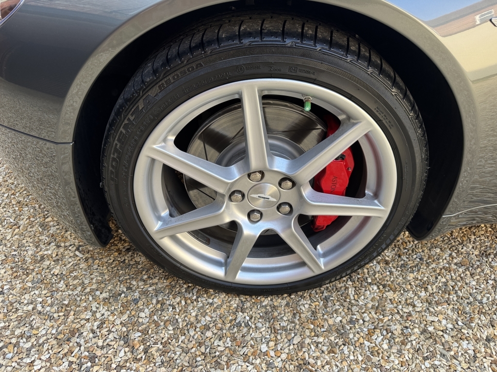 Aston Martin Vantage 2dr Black #41