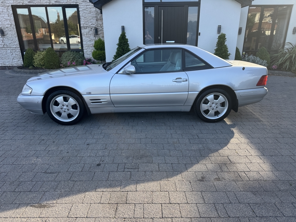 Mercedes-Benz SL Class V6  #29