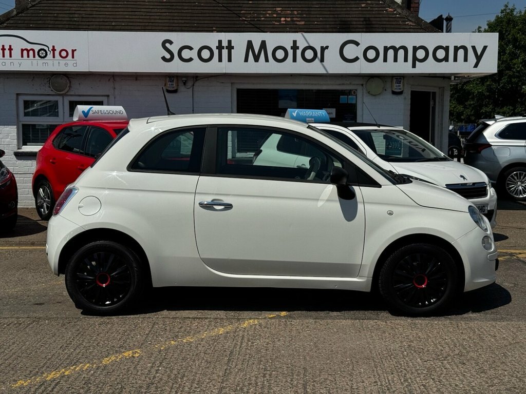 Fiat 500 Hatchback MJ13VPN White #6
