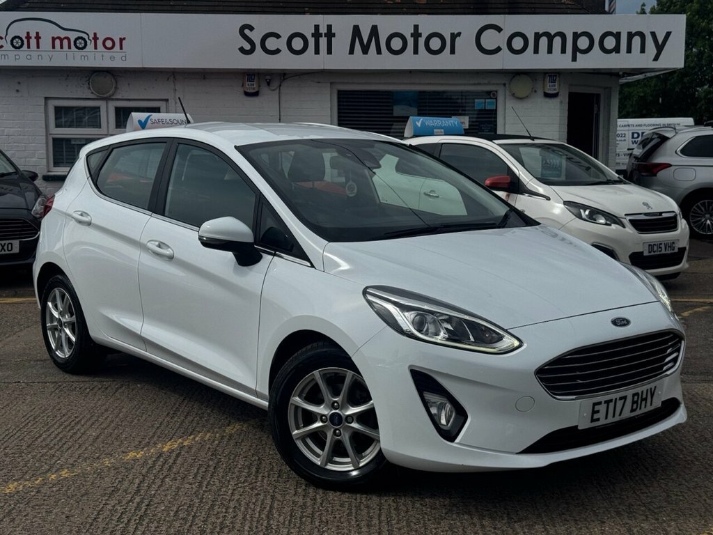 Ford Fiesta 1L Zetec White