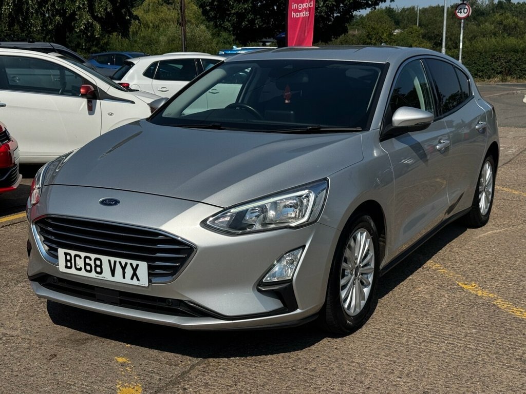 Ford Focus 1L Titanium BC68VYX Silver #4