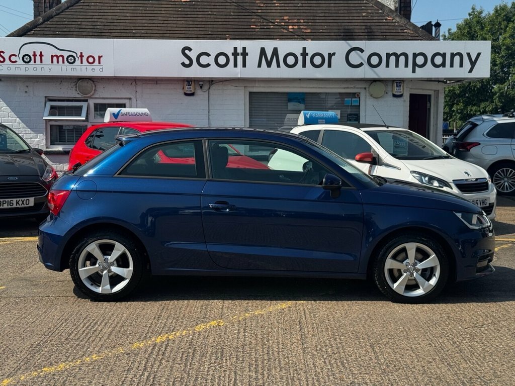 Audi A1 1.6L Sport DA65WWO Blue #6