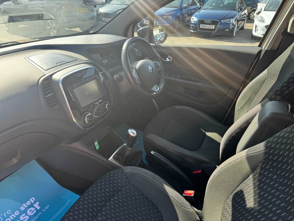 Renault Captur 1.5L Dynamique S Nav SJ18RBZ White #3