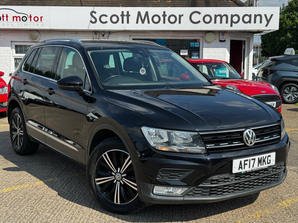 Volkswagen Tiguan 2L Se Navigation Black